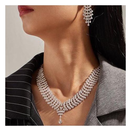 Rhinestone/Crystal Drop Necklace & Earring Jewelry Set